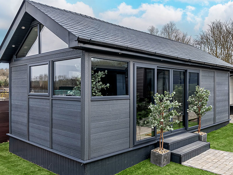 TapcoSlate Helps Composite Garden Buildings Ltd. Raise the Roof on Golf Simulator Garden Rooms