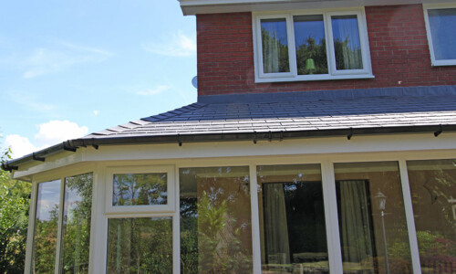 Conservatory (Leigh)